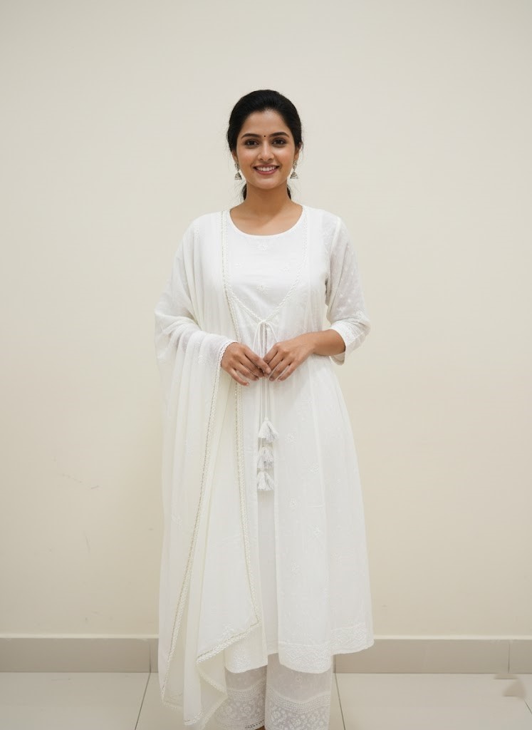 WOMEN ETHNIC CHURIDHAR (3PC)+ JACKET